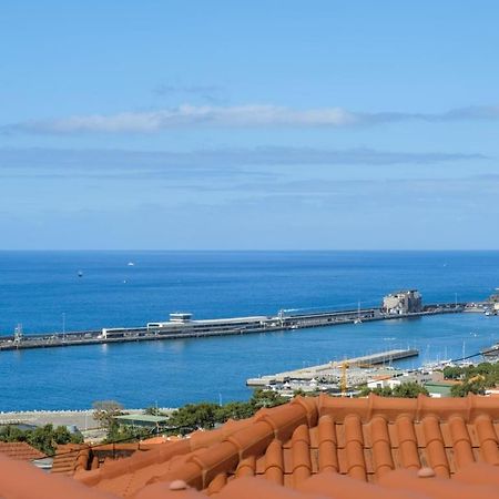 Hotel Guestready - An Amazing Blue Ocean View à Funchal  Extérieur photo